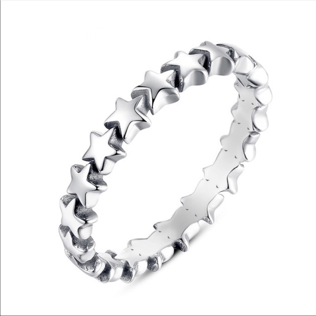 Brand Knew Beautiful Star Ring